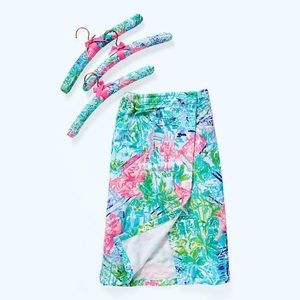 Lilly Pulitzer Hanger and Towel Wrap Set